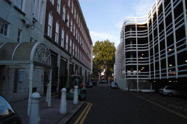 photo by Matt Hucke, http://www.graveyards.com, August 2006.. Modern photograph (2006): the site as it was then, not in 1888